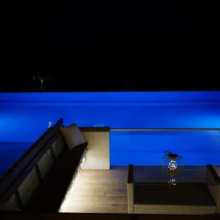 Villa Sunset Stone